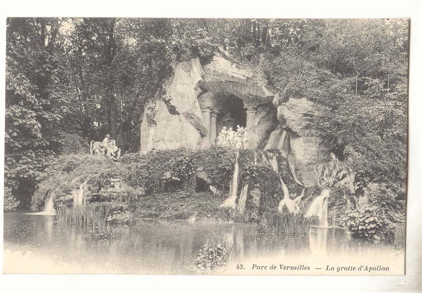 Parc de Versailles CPA La grotte d'Apollon