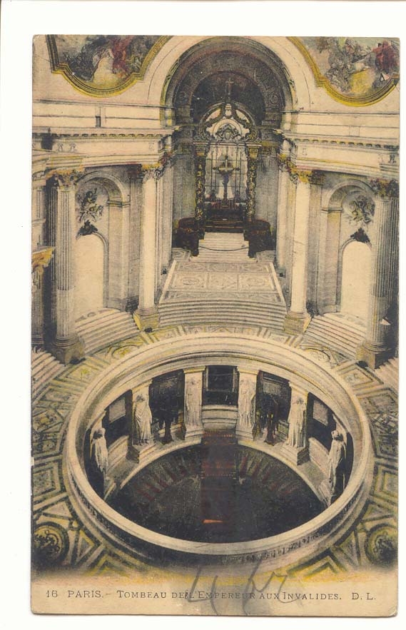Paris (7eme) CPA tombeau de l'empereur aux invalides (Napoleon)