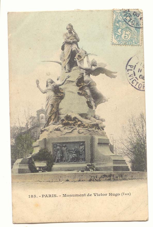 Paris CPA Monument de victo Hugo (face)