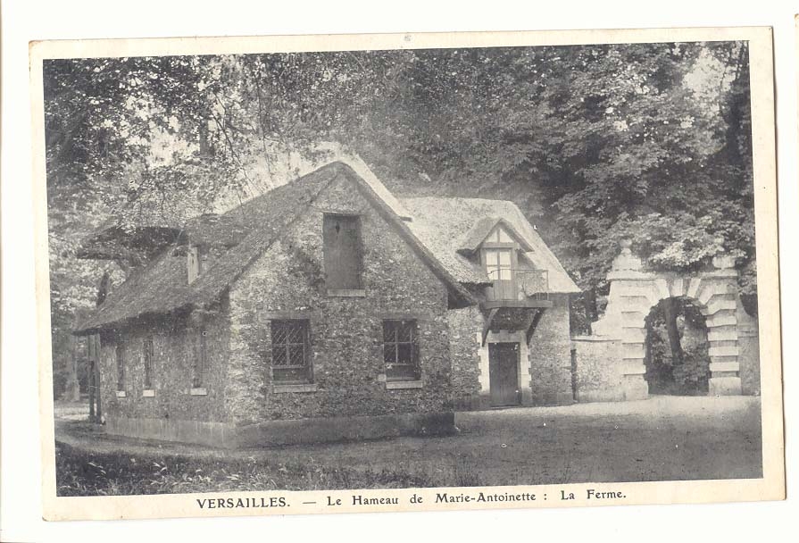 Versailles CPA Hameau de Marie Antoinette : la ferme