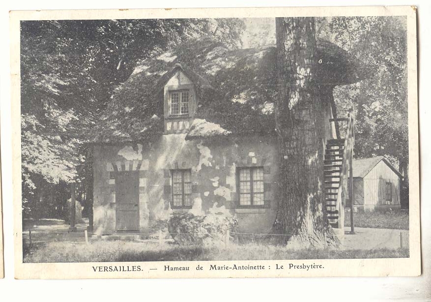 Versailles CPA Hameau de Marie Antoinette : le presbytere