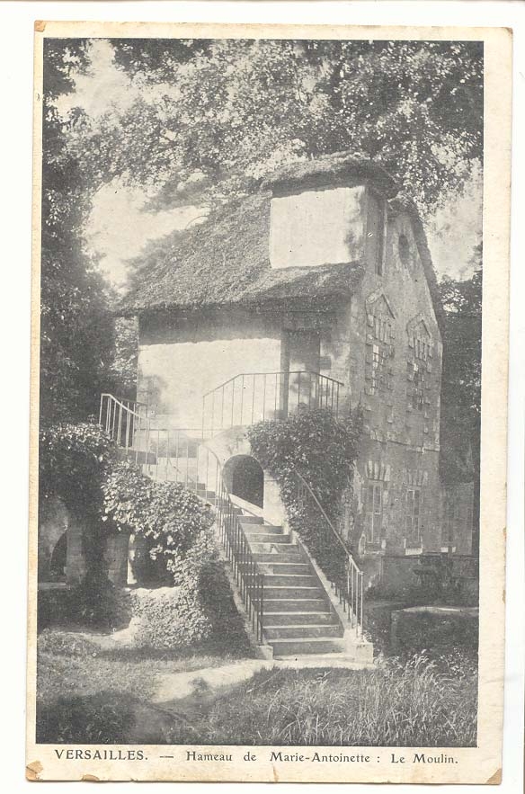 Versailles CPA Hameau de Marie Antoinette : le moulin