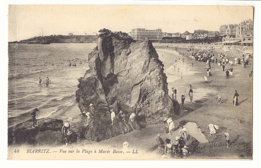 Biarritz CPA Vue sur la plage a maree basse