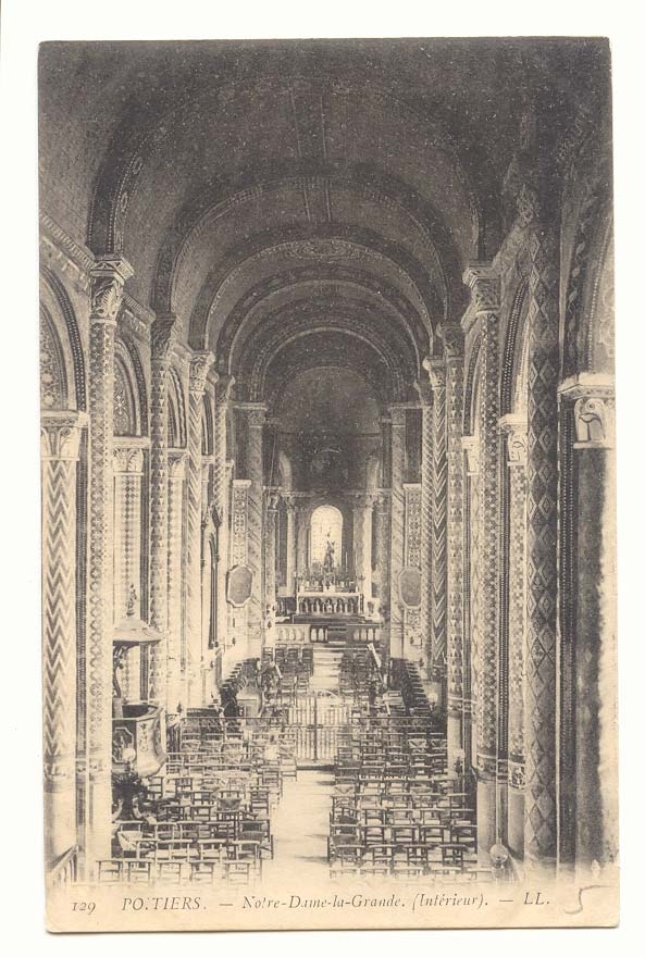 Poitiers CPA Notre Dame la Grande (interieur)