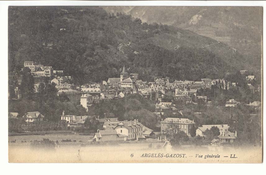 Argeles Gazost CPA Vue generale