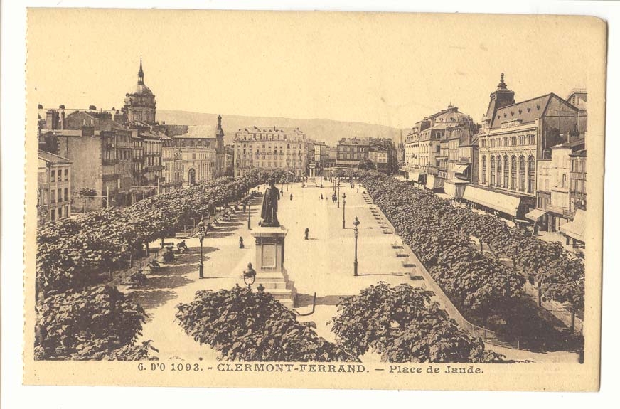 Clermont Ferrand CPA Place de Jaude