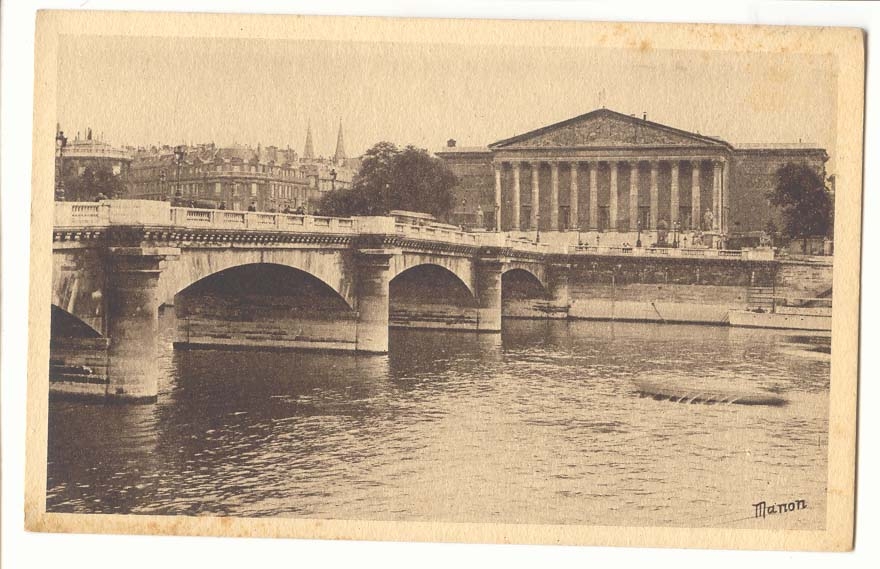 Paris (8eme) CPA La chambre des deputes et le pont de la Concorde