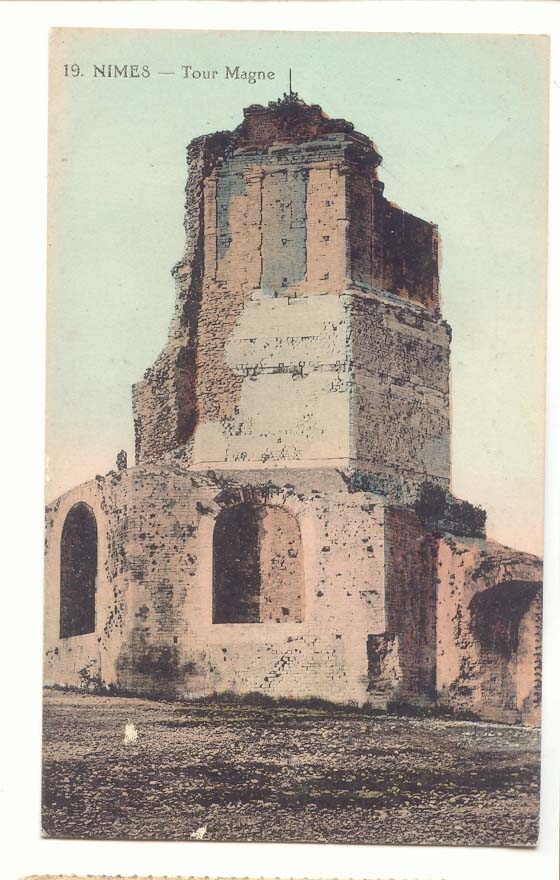 Nimes CPA Tour Magne