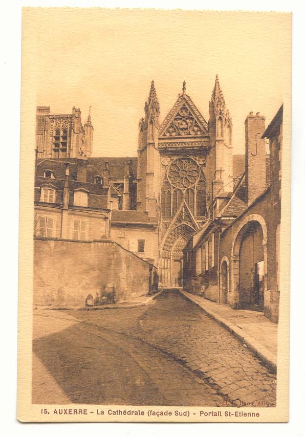 Auxerre CPA La cathedrale (facade Sud) Portail St etienne