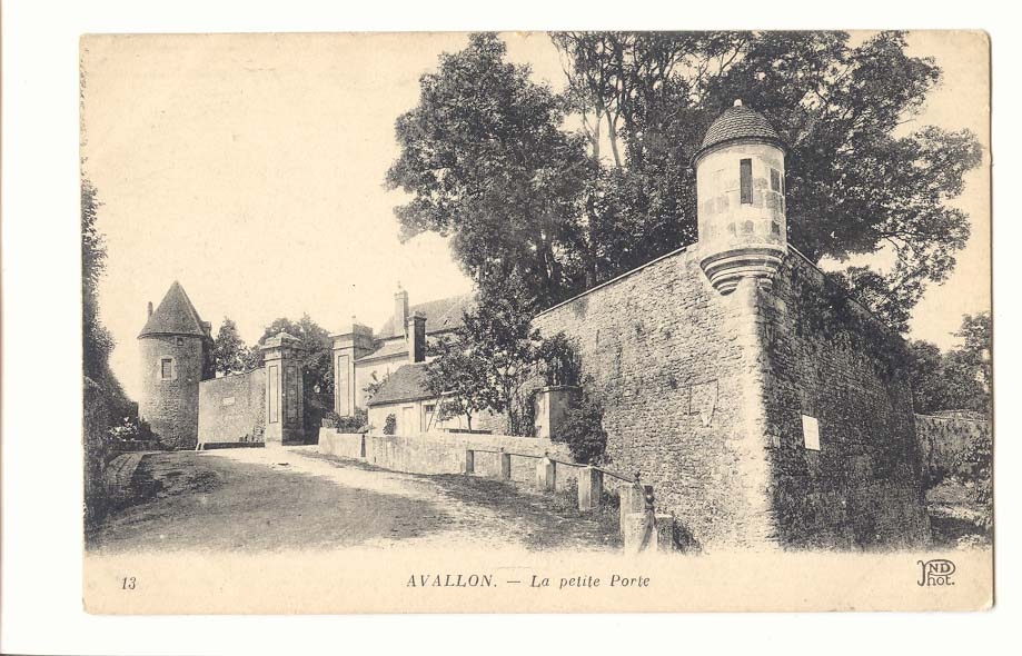 Avallon CPA La petite porte