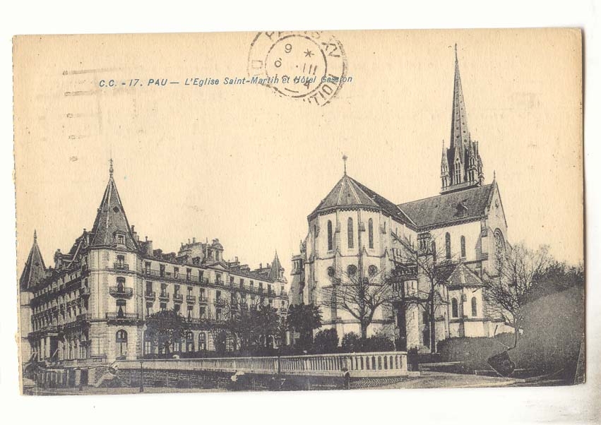 Pau CPA L'eglise Saint Martin et Hotel Gassion