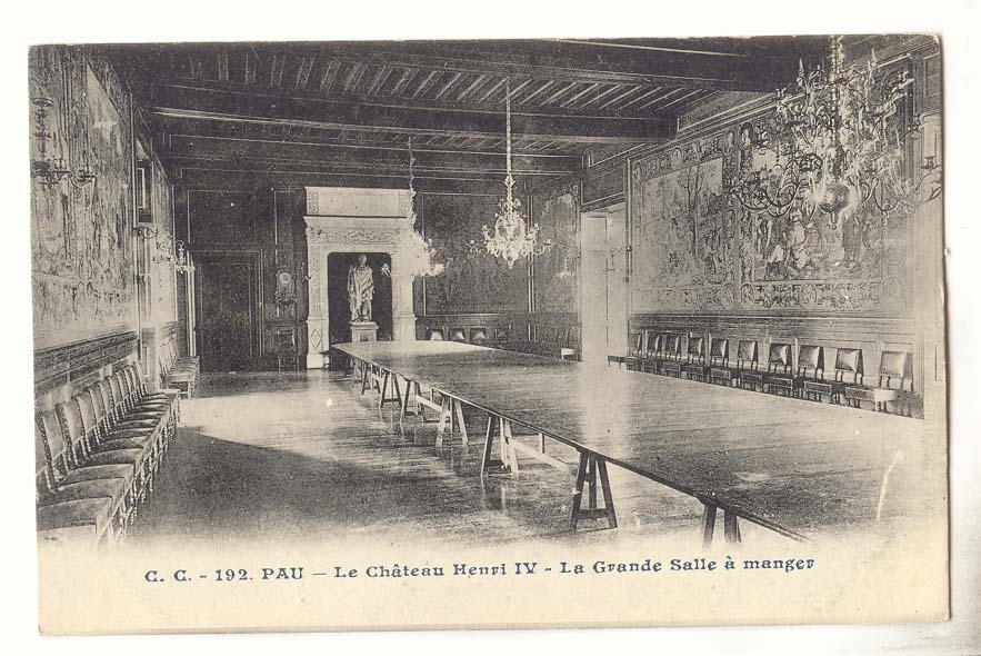 Pau CPA Le chateau Henri IV La grande salle a manger