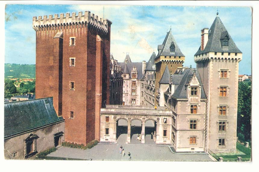 Pau CPA le chateau d'Henri IV Entree