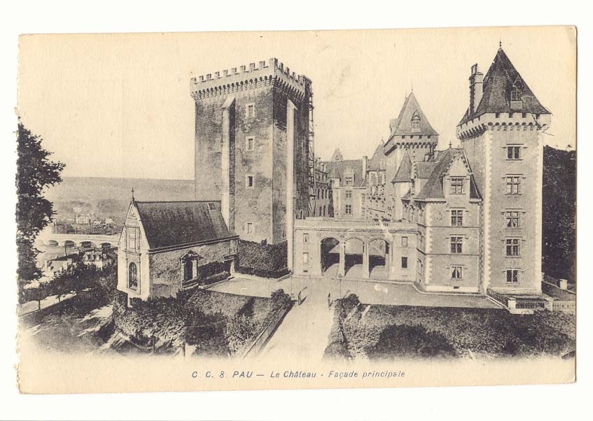 Pau CPA Le chateau Facade principale