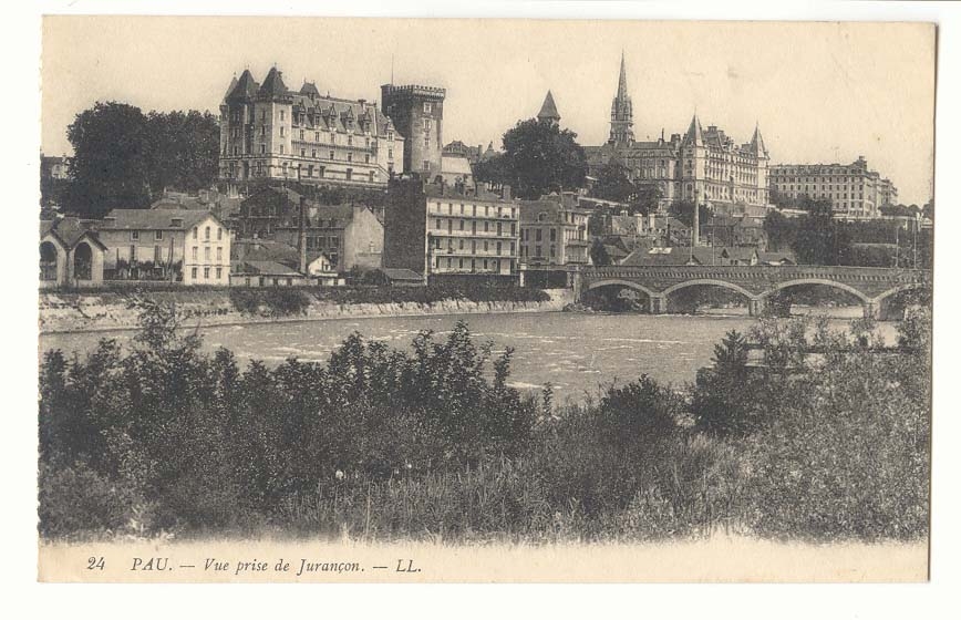 Pau CPA Vue prise du Jurancon