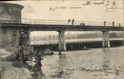CPA Vichy la passerelle