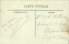 CPA Vichy l'Hotel du Globe et la rue de Paris 