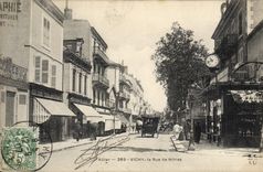 CPA Allier Vichy la rue de Nimes 