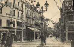 CPA Vichy Decoration et Pavoisement du Carrefour de Quatre Chemins et de la Rue de Nimes 