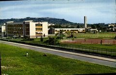CPA Vichy Allier Quelques Baliments du Lycee de Presles et les terrains de sports 