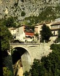 CPA Moustiers Sainte Maire Besse Alpes un coin typique 