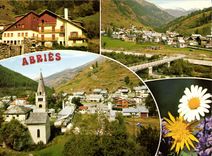 CPA Abries Haut Quryras Centre de L'Ile St Denis Vues d'ensenble du village 