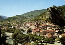 CPA Serres Htes Alpes Vue generale a droite le rocher de la Pignolette 