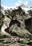 CPA En Dauphine la Grave en Oisans le Village et la Meije 