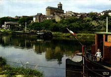 CPA Charleville Mezieres Ardennes La Meuse a Montcy Notre Dame 