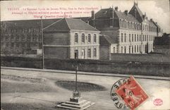 CPA Troyes Le Nouveau Lycee de Jennes Filles 