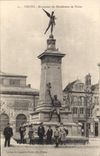 CPA Troyes Monument des Bienfaiteurs de l'Aube 
