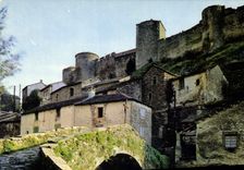 CPA Brouse le Chateau Aveyron Le Chateau Feodal dominant le Pont Flomain sur l'Alrance 