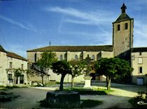 CPA Peyrusse Le Roc Aveyron l'Eglise La Place des 13 Vents 