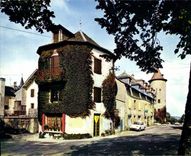 CPA Salles Curan Aveyron Le Centre 