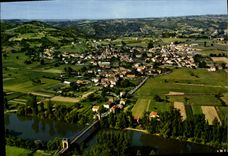 CPA Livinhac le Haut Aveyron Les Bords du Lot 