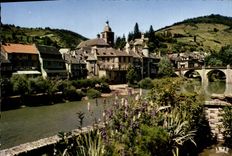 CPA Aveyron Pittoresque Vallee du Lot Saint Geniez d'Olt 