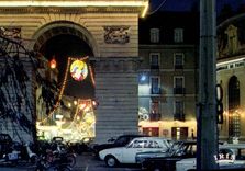 CPSM DIJON illuminations de la Porte Guillaume