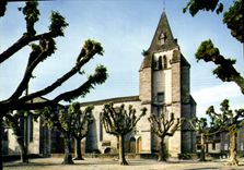 CPSM LE GRAND BOURG église