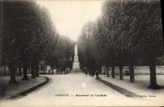 CPA Vernon Monument De I'Ardeche