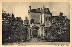 CPA Uzes Le Duche Entree