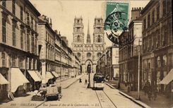 CPA Orleans Rue Jeanne D'Arc Et La Cathedrale