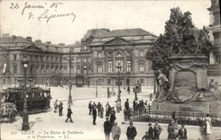 CPA Lille La Statue De Faidherbe la préfecture