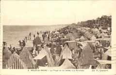 CPA Malo Les Bains La Plage Et Les tentes La Nordiste