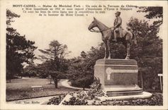 CPA Mont Cassel Statue Du Marechal Foch