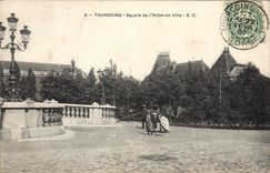 CPA Tourcoing Square De I'Hotel De Ville