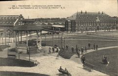 CPA Tourcoing Le Sanatorium Jardin Central atelier