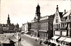 CPA Cambrai L'Hotel De Ville La Grand Place