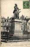 CPA Beauvais La Statue De Jeanne Hachette