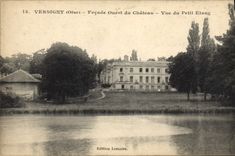 CPA Versigny Facade Ouest Du Chateau Vue Du Petit Etang