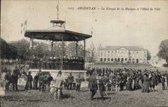 CPA Argentan Le KIosque De La Musique hôtel de ville